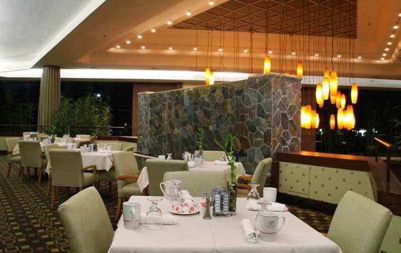 Hotel Doubletree By Hilton Denver - Aurora